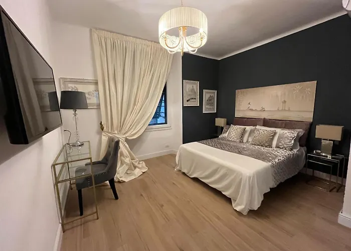 Luxury&Charme Historical Center 2